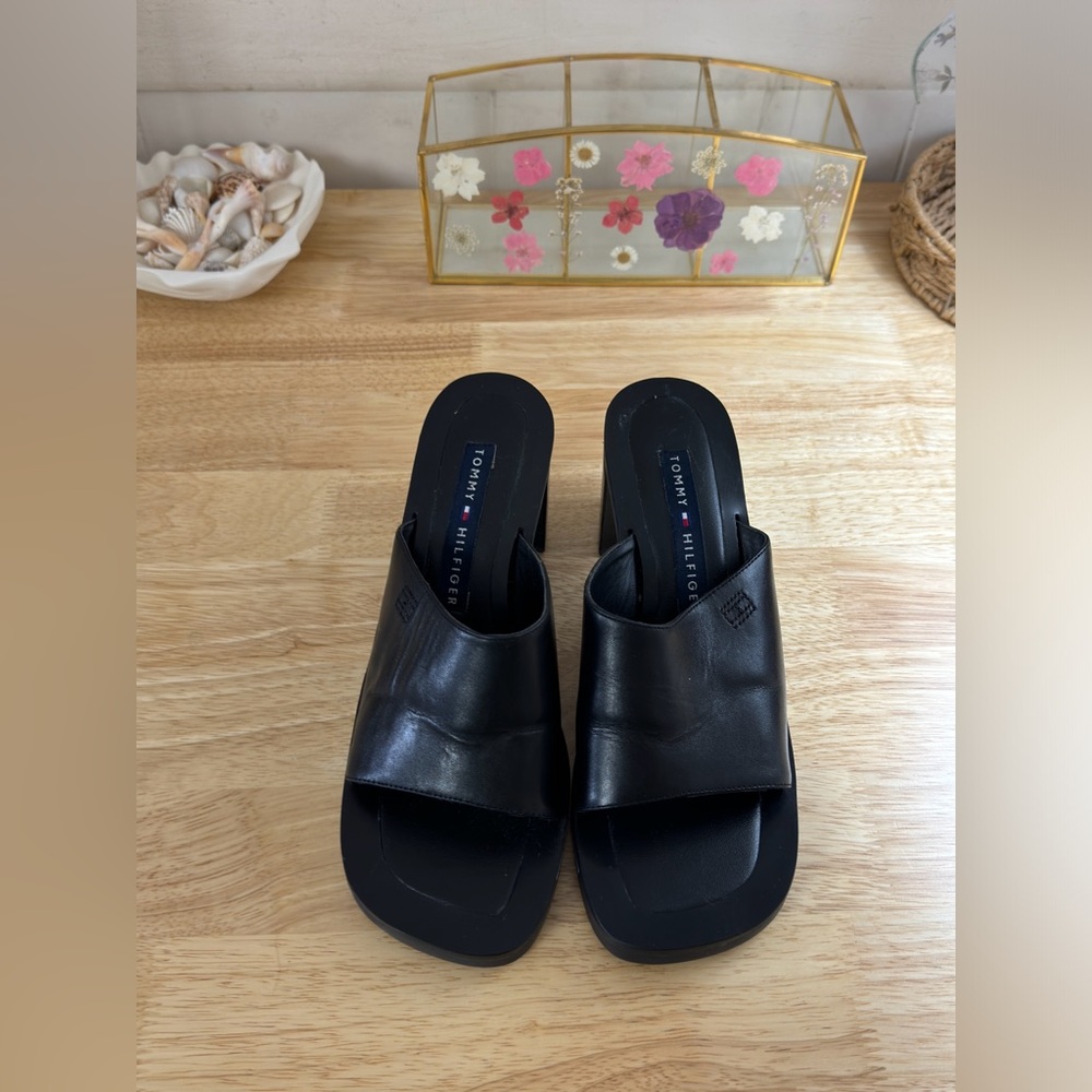 Vintage Y2K Tommy Hilfiger Black Leathrt Square Toe Block Heel - Picture 9 of 10